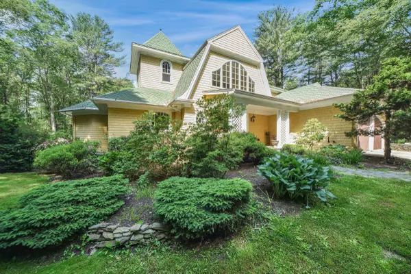 Kittery, ME 03904,8 Spruce Point RD