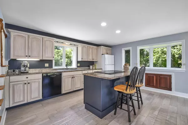 Kittery, ME 03905,81 Goodwin RD