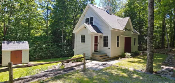 127 Campers Point RD, Winthrop, ME 04364