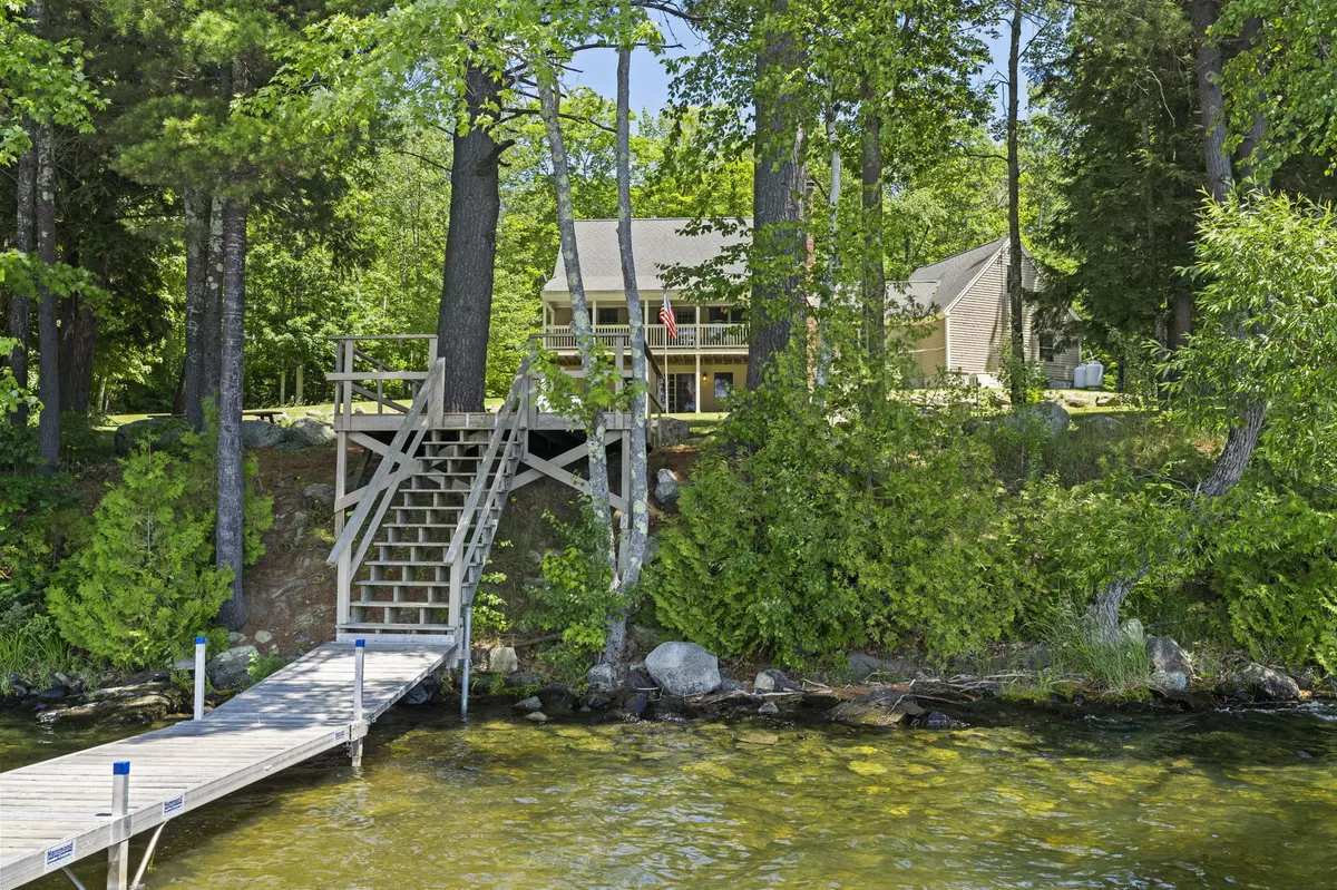 Newport, ME 04953,67 Shady LN