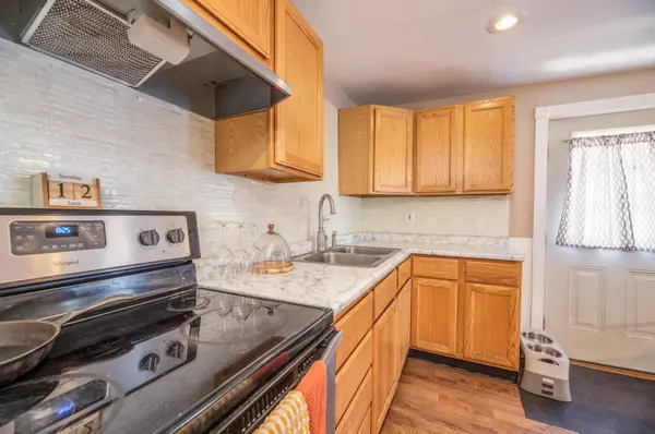 Gardiner, ME 04345,13 Clinton ST