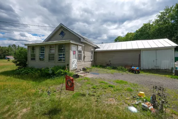 172 Airport RD, Norridgewock, ME 04957