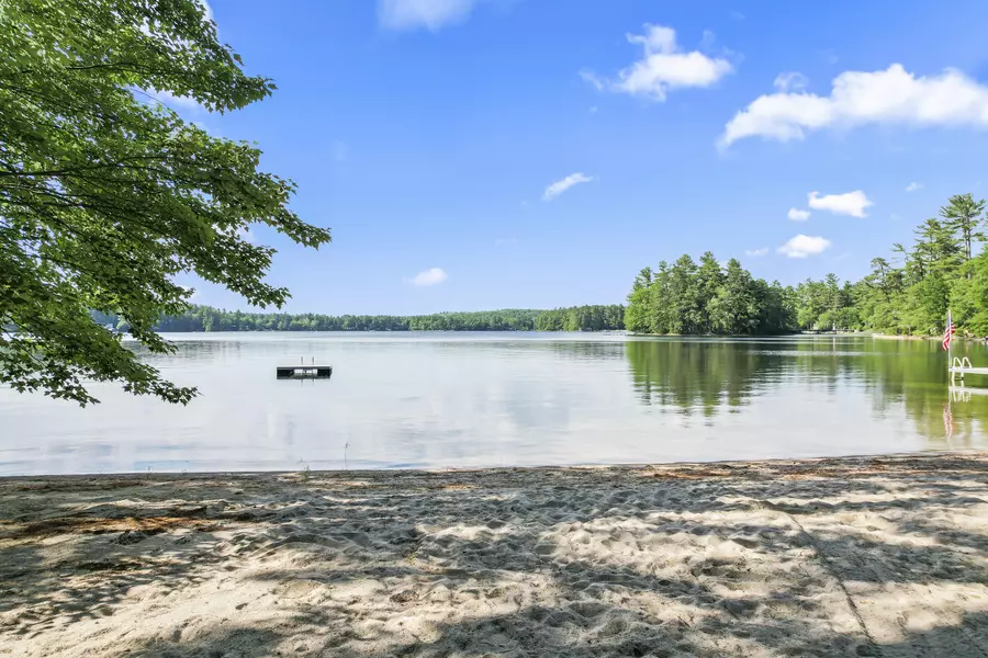 3 Pine Cove RD, Gray, ME 04039