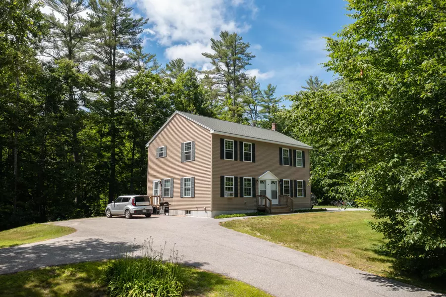 34 Birchwood RD, Gray, ME 04039