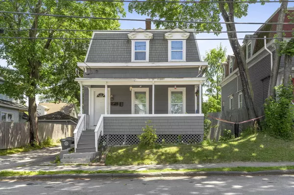 124 Brackett ST, Westbrook, ME 04092