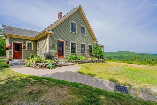 351 Douglas Hill RD, Baldwin, ME 04091