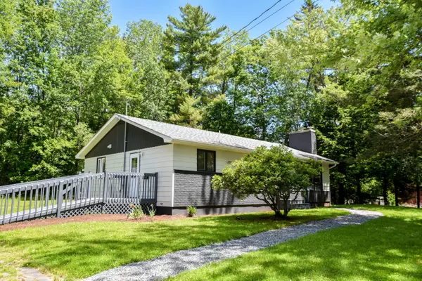 Old Town, ME 04468,19 Annbar DR