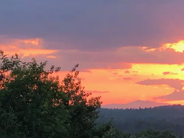 Gray, ME 04039,23 Presidential DR