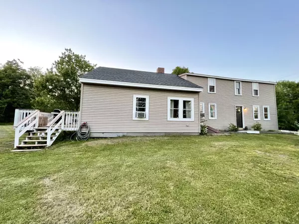 2627 Friendship Road RD, Waldoboro, ME 04572