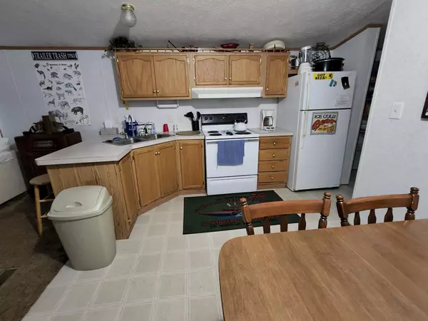 Poland, ME 04274,463 White Oak Hill RD