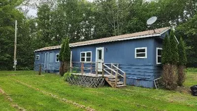 53 Lakeview RD, Glenburn, ME 04401