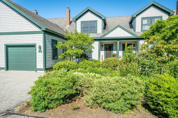 Stockton Springs, ME 04981,38 Harborview DR #38