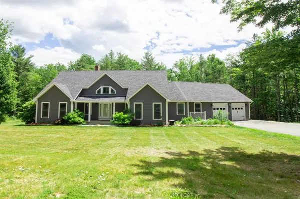 2081 Skyway VLY,  Hermon,  ME 04401