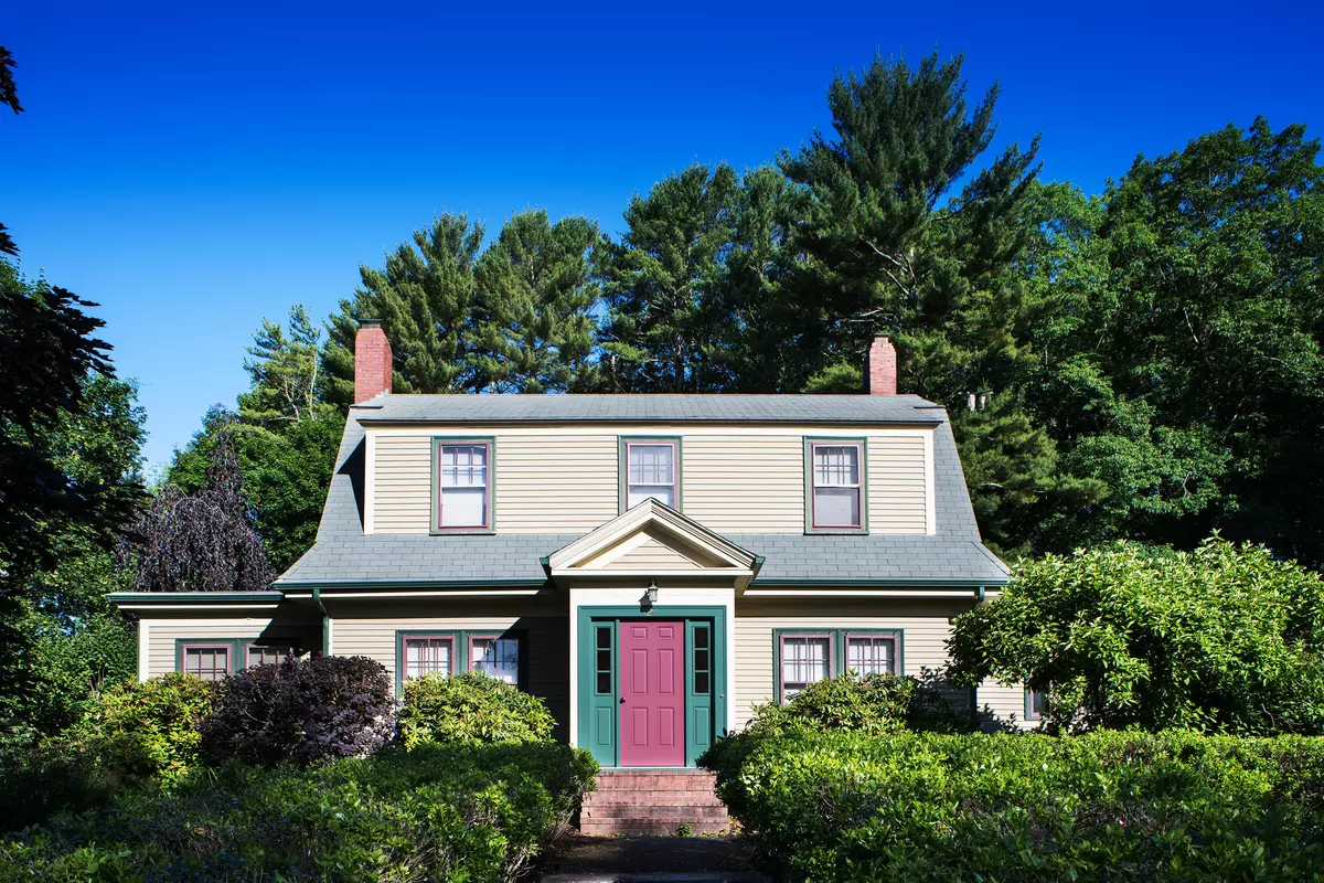 Newcastle, ME 04553,24 Mills RD