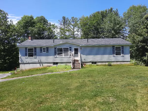 40 Newhall RD, Windham, ME 04062