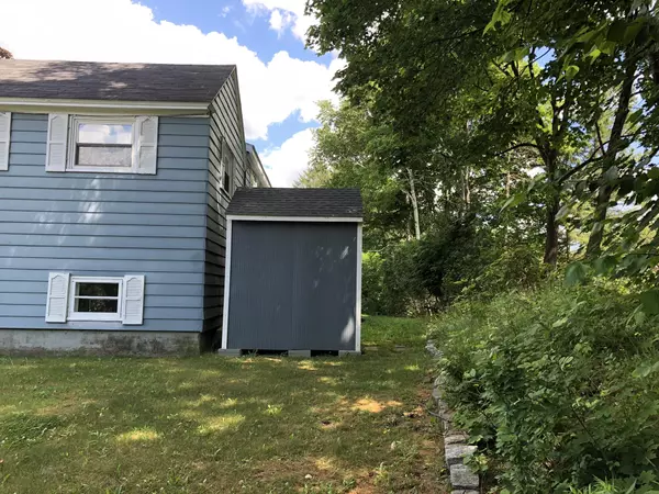 Waterville, ME 04901,9 Highland AVE