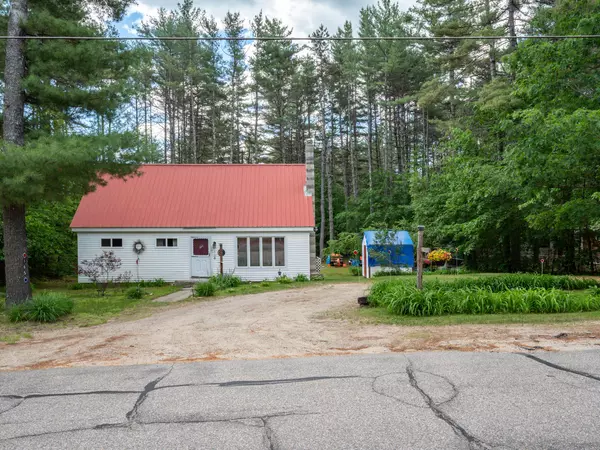 Fryeburg, ME 04037,165 Lovewell Pond RD
