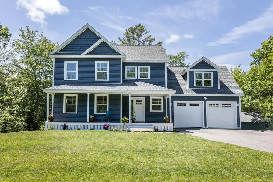 82 Collinsbrook RD, Brunswick, ME 04011