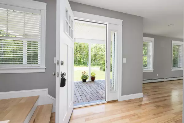 Brunswick, ME 04011,82 Collinsbrook RD