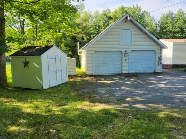 Richmond, ME 04357,275 Langdon RD