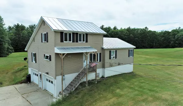 156 Airport RD, Norridgewock, ME 04957