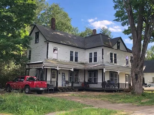 18 Nokomis RD, Corinna, ME 04928