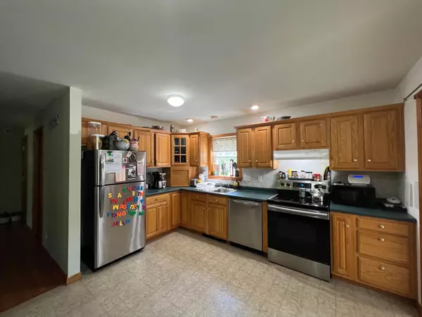 Nobleboro, ME 04555,30 Heath RD