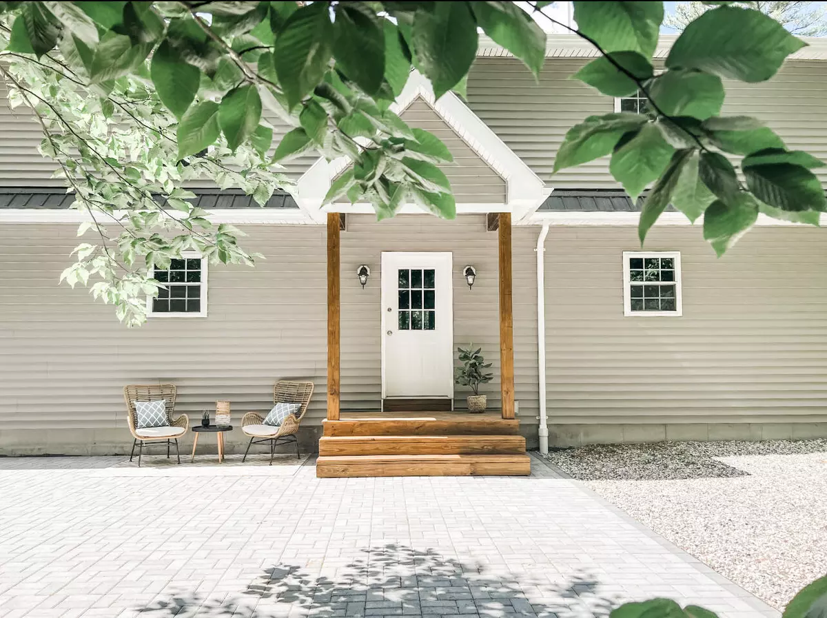 Naples, ME 04055,40 Trickey Pond RD