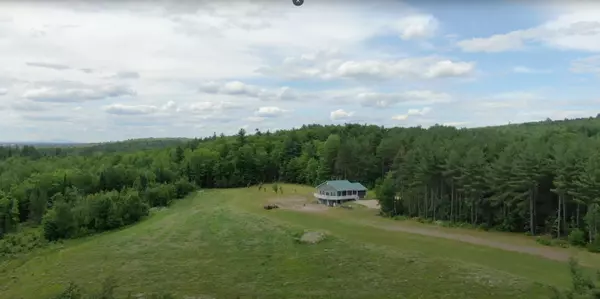 390 West Old Main Road, Lowell, ME 04493