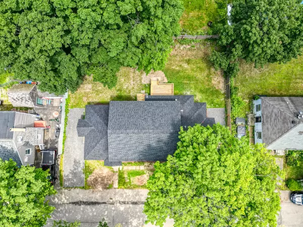 Kittery, ME 03904,17 Goodrich ST