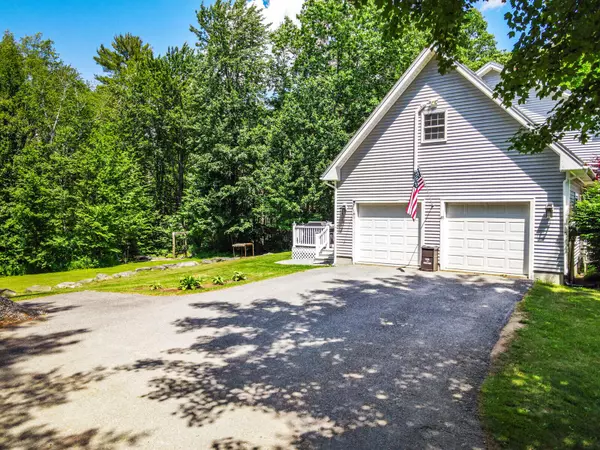 Waldoboro, ME 04572,49 Balsam DR