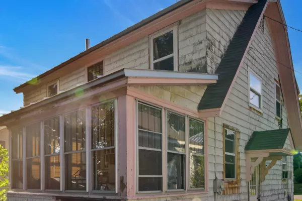 Waterville, ME 04901,14 Donald ST