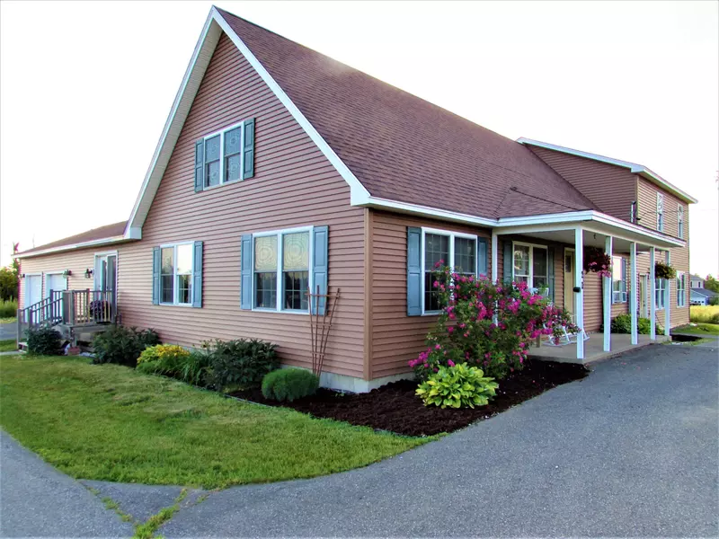 20 Lachance DR, Corinna, ME 04928