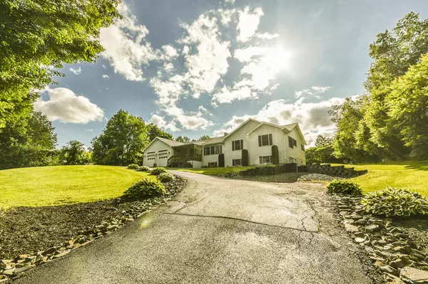 Sidney, ME 04330,3274 Middle RD