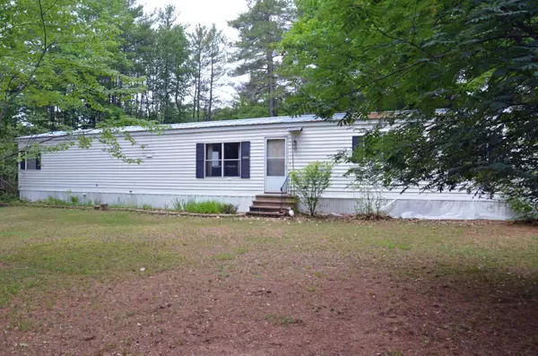 Waterford, ME 04281,1 Maple Acres