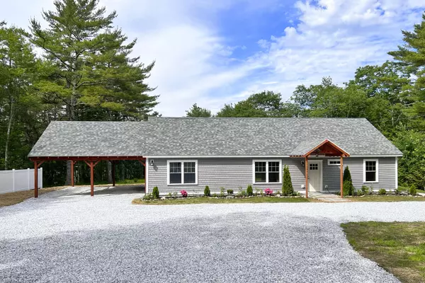 22 Alford Lake RD, Hope, ME 04847