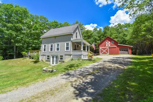 28 Capitol ST, Pittston, ME 04345