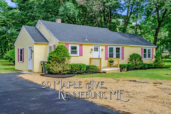 29 Maple AVE, Kennebunk, ME 04043