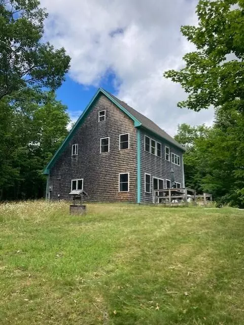 Freedom, ME 04941,197 Beaver Ridge RD