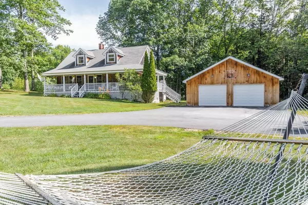 Freeport, ME 04032,2 Youngs LN