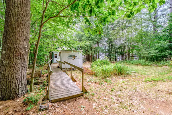 Norway, ME 04268,17 Dinsmore WAY