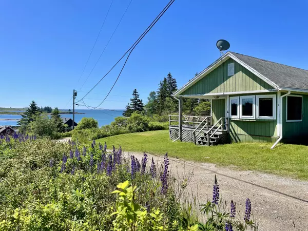 Vinalhaven, ME 04863,5 Narrows Island RD