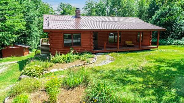 102 Guptill RD, Belgrade, ME 04917