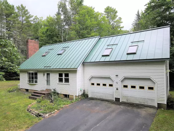 461 Monroe RD, Hampden, ME 04444
