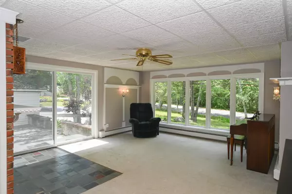 Glenburn, ME 04401,1011 Pushaw RD