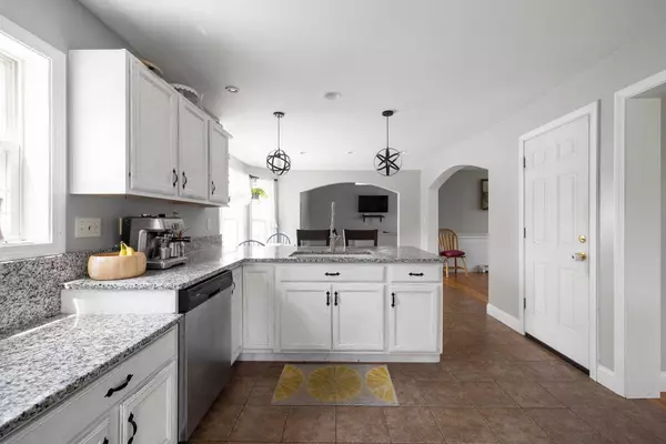 North Berwick, ME 03906,108 Lower Main ST