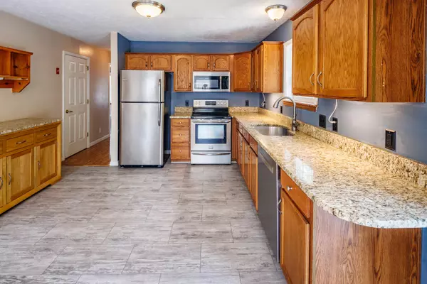 Berwick, ME 03901,61 Silver Tail RD