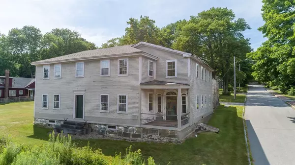 14 Union ST, Wiscasset, ME 04578