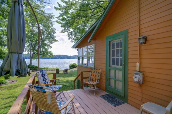 Norway, ME 04268,70 Shore LN