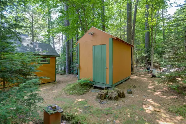 Norway, ME 04268,70 Shore LN